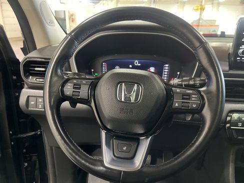 Used 2023 Honda Pilot Elite image 24