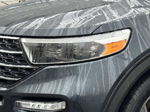 Certified 2022 Ford Explorer XLT w/ Equipment Group 202A image 7