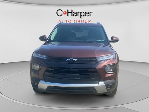Used 2022 Chevrolet TrailBlazer LT w/ LPO, Blackout Package AWD/4WD image 8