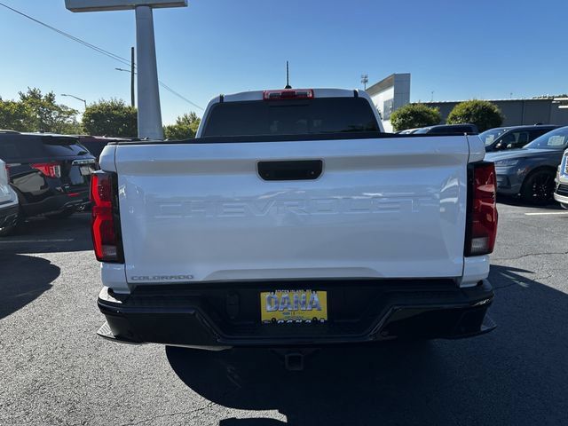 Used 2024 Chevrolet Colorado Z71 w/ Z71 Convenience Package 2 AWD/4WD image 6