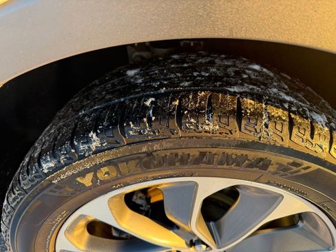 Used 2022 Lincoln Nautilus Reserve image 38