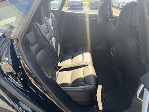 Used 2018 Tesla Model S 75D image 32