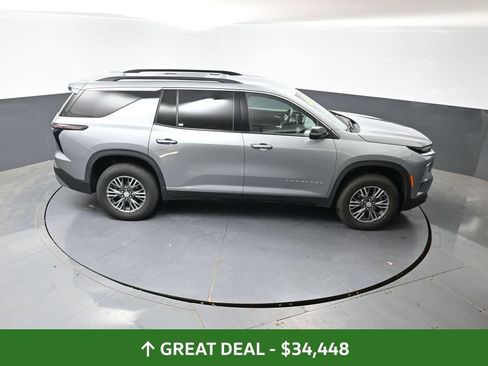 Used 2024 Chevrolet Traverse LT AWD/4WD image 48