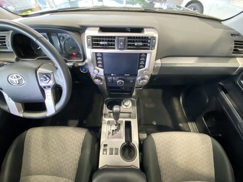 Used 2024 Toyota 4Runner SR5 AWD/4WD image 22