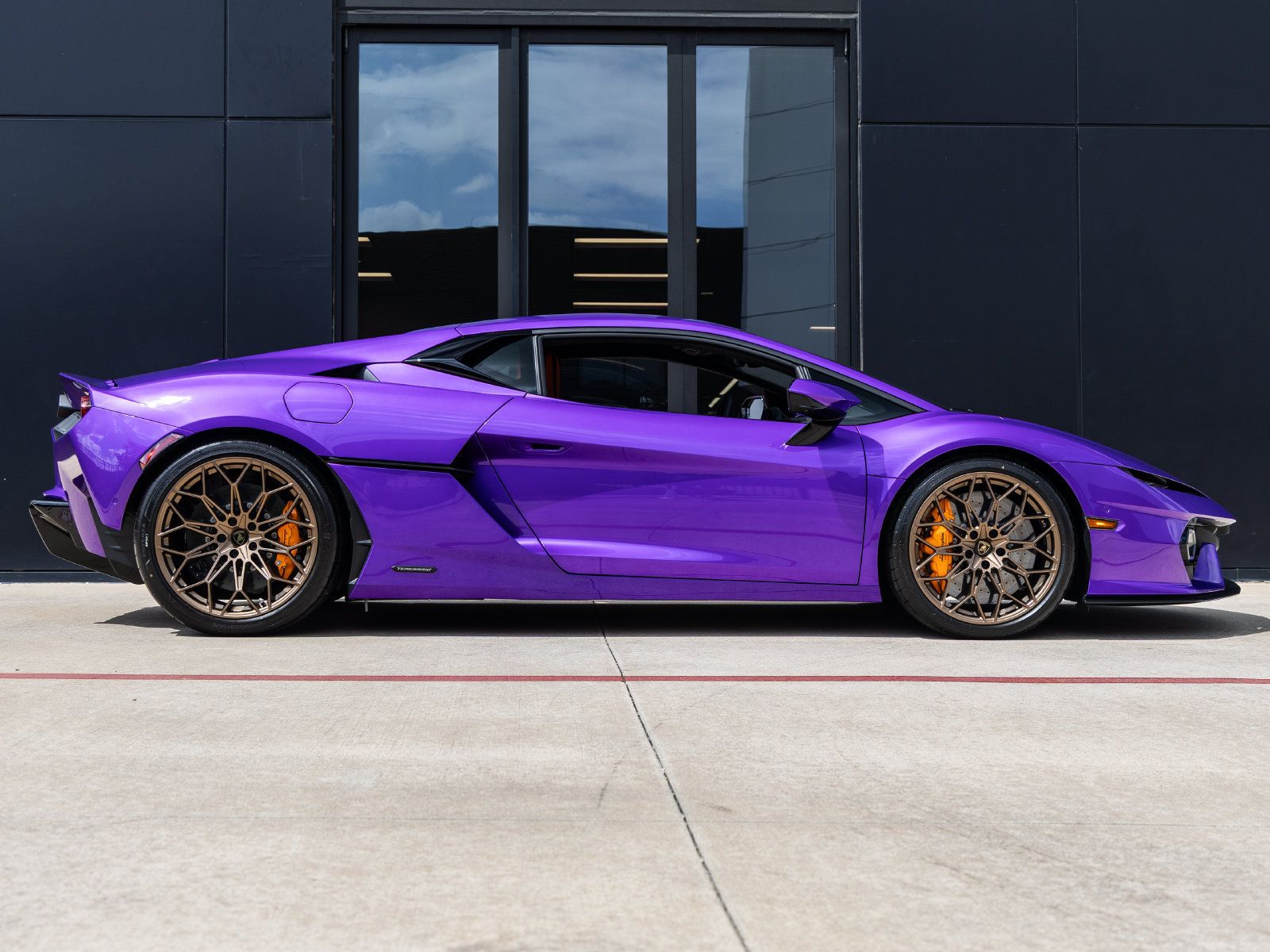 Used 2026 Lamborghini Temerario AWD/4WD image 10