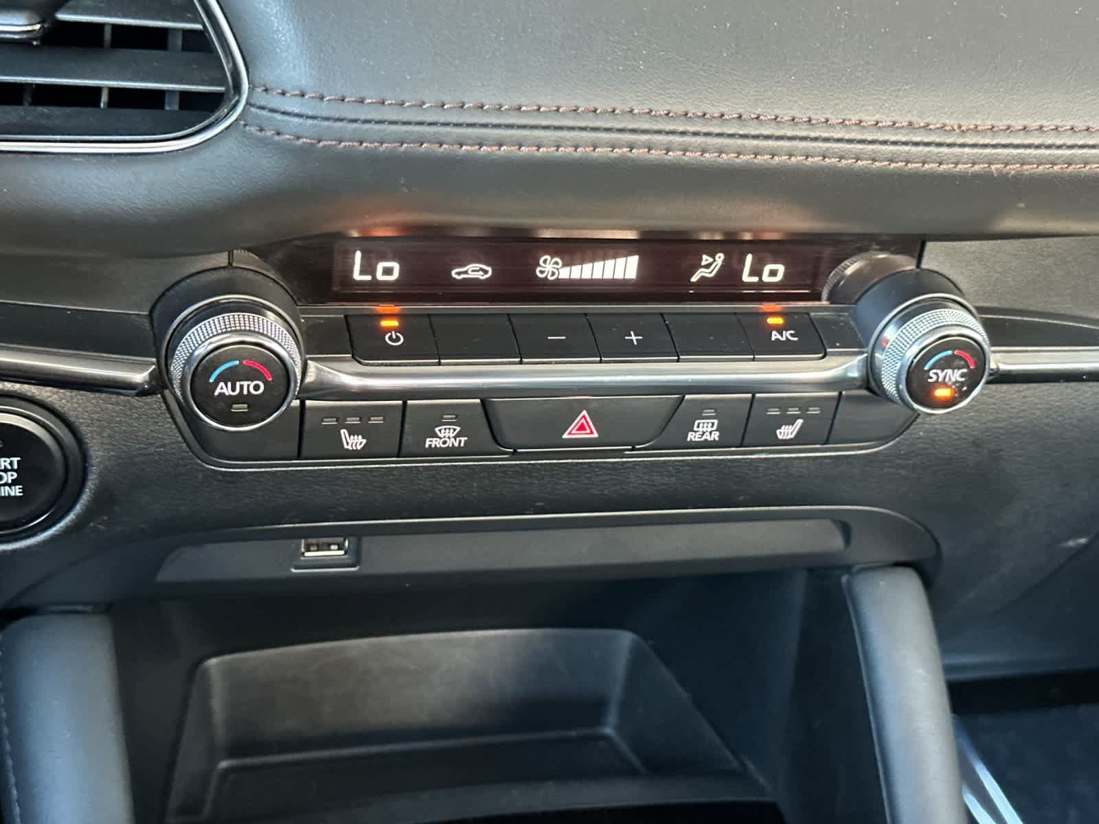 Used 2019 MAZDA MAZDA3 Sedan w/ Preferred Package FWD image 20