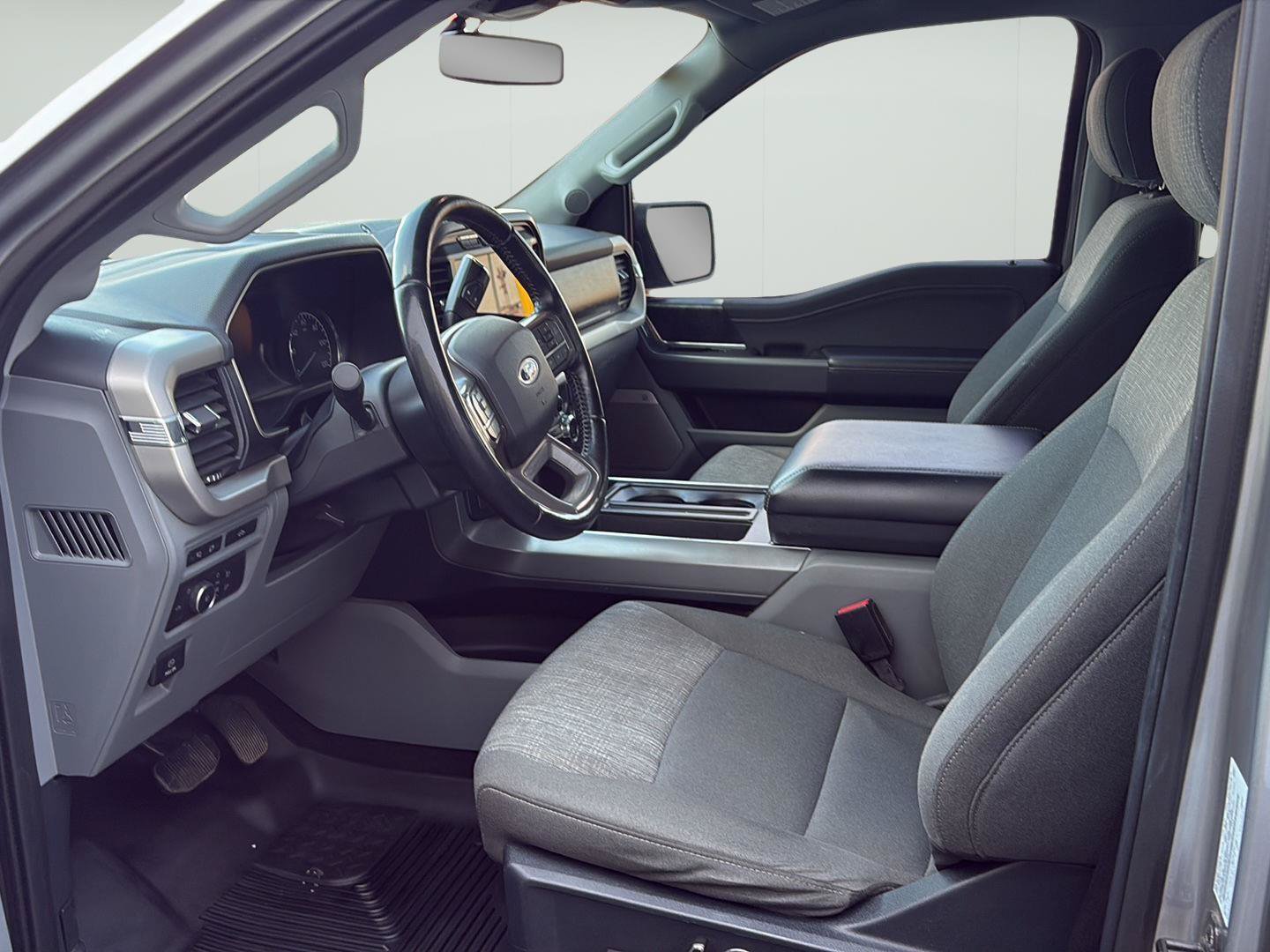 Used 2021 Ford F150 XLT w/ Equipment Group 302A High AWD/4WD image 5