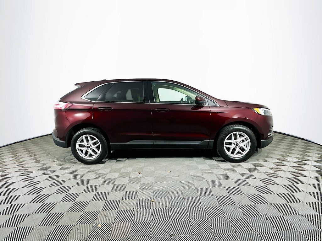 Used 2023 Ford Edge SEL w/ Convenience Package AWD/4WD image 11