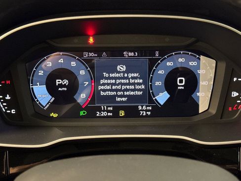 Used 2025 Audi Q3 2.0T Premium w/ Convenience Package image 24