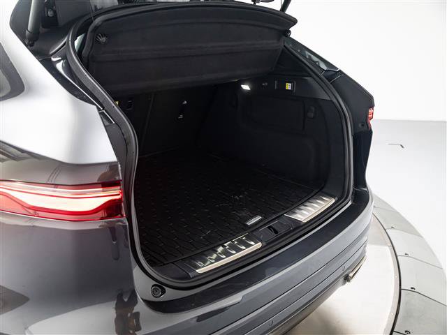 New 2025 Jaguar F-PACE R-Dynamic S AWD/4WD image 33