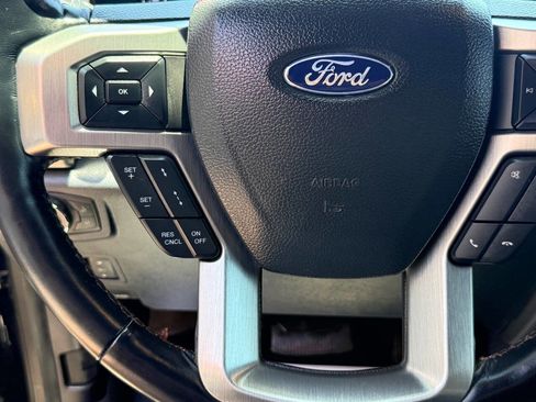 Used 2022 Ford F350 Platinum AWD/4WD image 22
