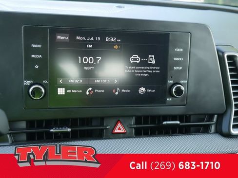 Used 2024 Kia Sportage LX AWD/4WD image 46