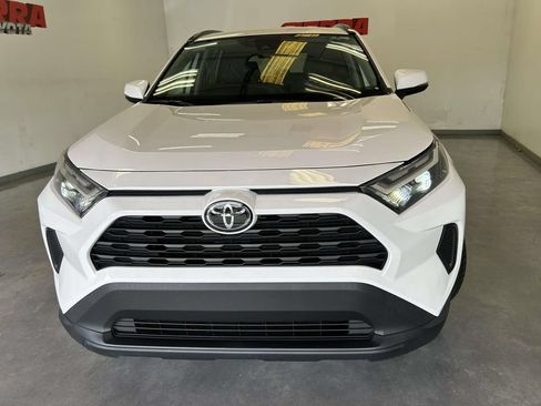Used 2024 Toyota RAV4 XLE FWD image 8