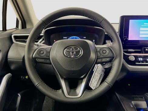 New 2026 Toyota Corolla Cross LE image 15