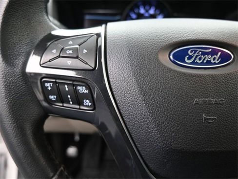 Used 2018 Ford Explorer Limited w/ Equipment Group 301A image 28