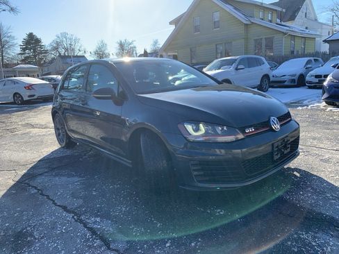 Used 2015 Volkswagen GTI SE w/ Lighting Package (SEL) image 3