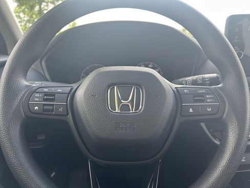 Certified 2026 Honda HR-V LX image 17