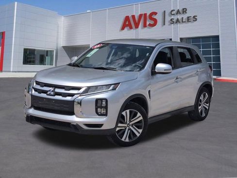 Used 2025 Mitsubishi Outlander Sport SE AWD/4WD image 1