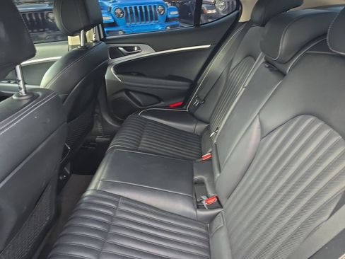 Used 2022 Genesis G70 2.0T w/ Prestige Package image 13