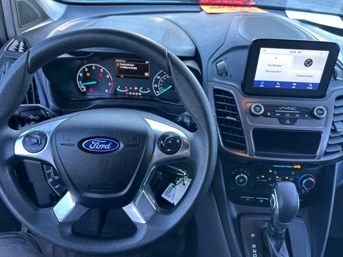 Used 2023 Ford Transit Connect XL FWD image 12