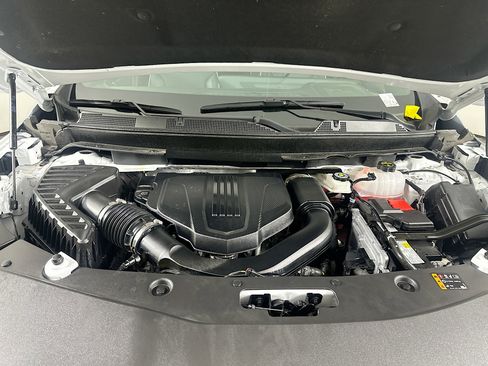 Used 2025 Buick Enclave Preferred image 34