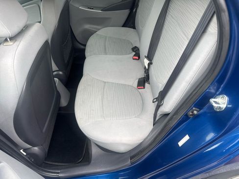 Used 2016 Hyundai Accent SE FWD image 10