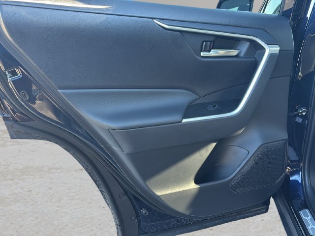Used 2025 Toyota RAV4 XLE w/ Convenience Package FWD image 13