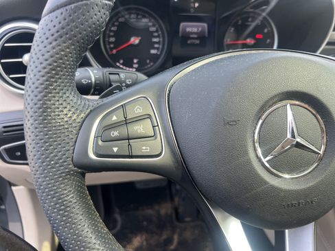 Certified 2019 Mercedes-Benz GLC 300 4MATIC image 19