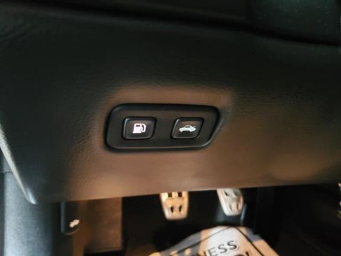 Used 2013 Chevrolet Corvette Grand Sport RWD image 14