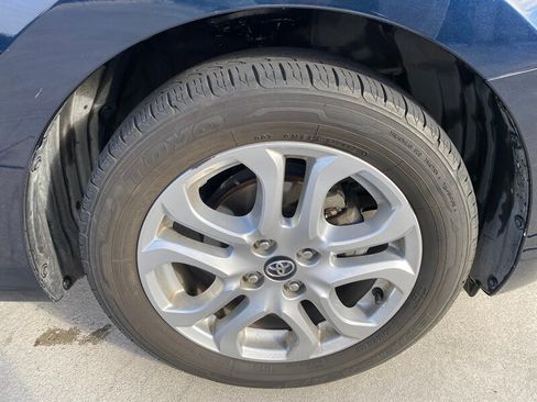 Used 2017 Toyota Yaris iA FWD image 23
