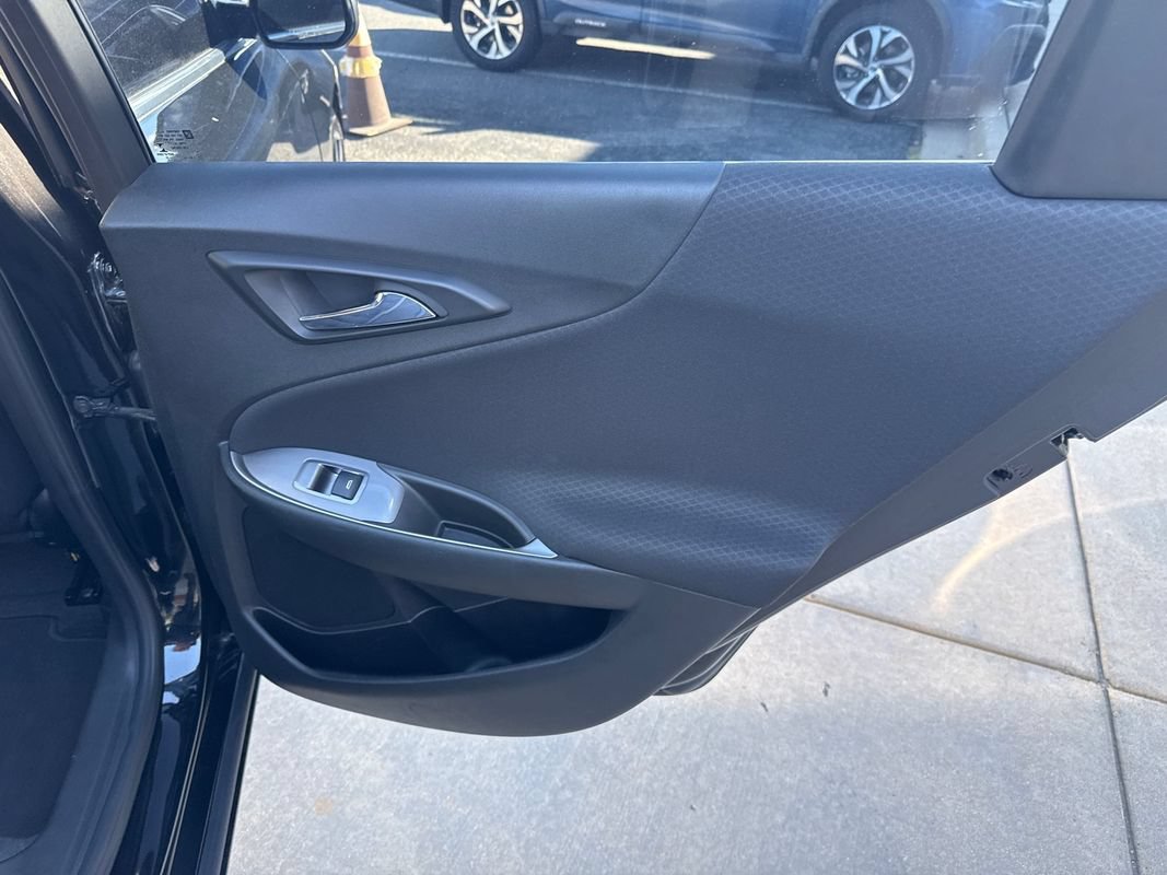 Used 2021 Chevrolet Malibu RS FWD image 19