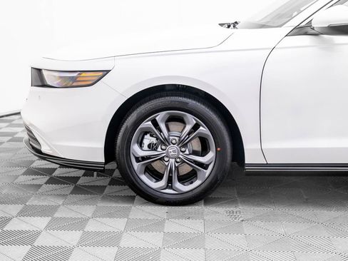 Certified 2025 Honda Accord EX-L image 31