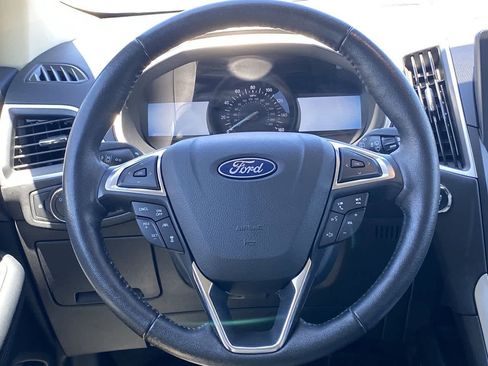 Used 2021 Ford Edge SEL w/ Cargo Accessory Package AWD/4WD image 14