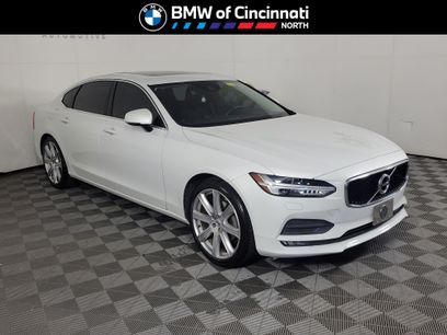 Used 2018 Volvo S90 T5 Momentum w/ Momentum Plus Package