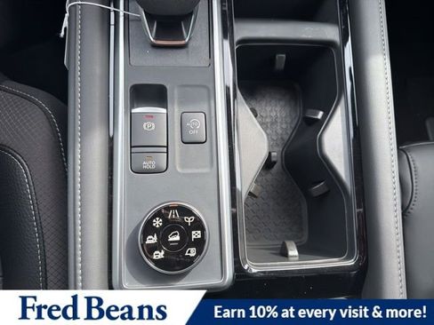 New 2026 Nissan Pathfinder SL image 23