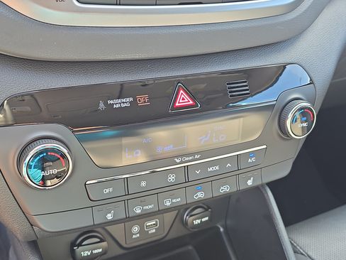 Used 2017 Hyundai Tucson Limited FWD image 25