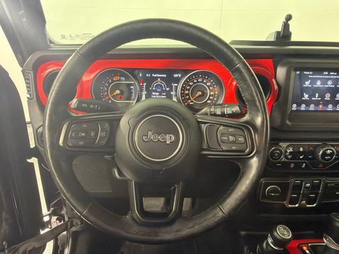 Used 2020 Jeep Wrangler Unlimited Sport AWD/4WD image 14