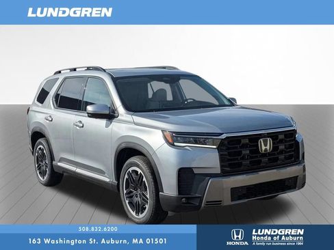 New 2026 Honda Pilot Touring image 1