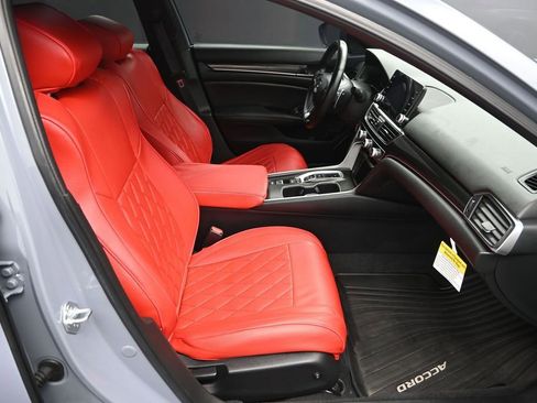 Used 2022 Honda Accord Sport image 35