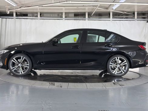 Used 2023 BMW 330i Sedan w/ Driving Assistance Package RWD image 2