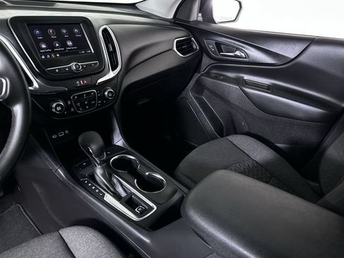 Used 2024 Chevrolet Equinox LT AWD/4WD image 36