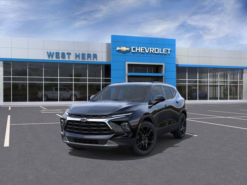 Used 2026 Chevrolet Blazer LT w/ Convenience Package AWD/4WD image 8