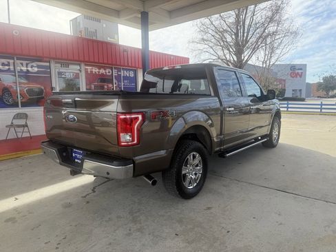 Used 2015 Ford F150 XLT w/ Equipment Group 302A Luxury image 3