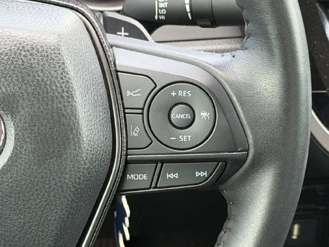 Used 2024 Toyota Camry XSE FWD image 14