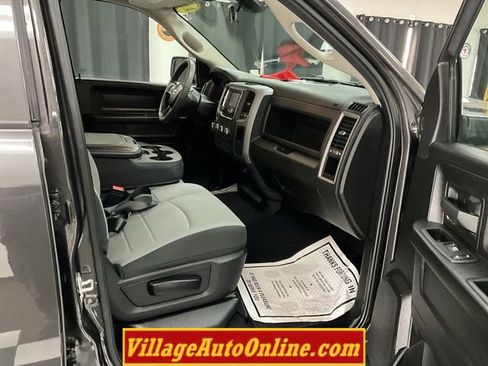 Used 2022 RAM 1500 Tradesman w/ Tradesman SXT Package image 37