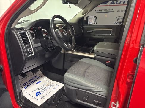 Used 2013 RAM 2500 Big Horn image 9