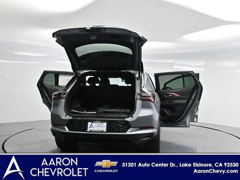 New 2025 Chevrolet Equinox EV RS image 16