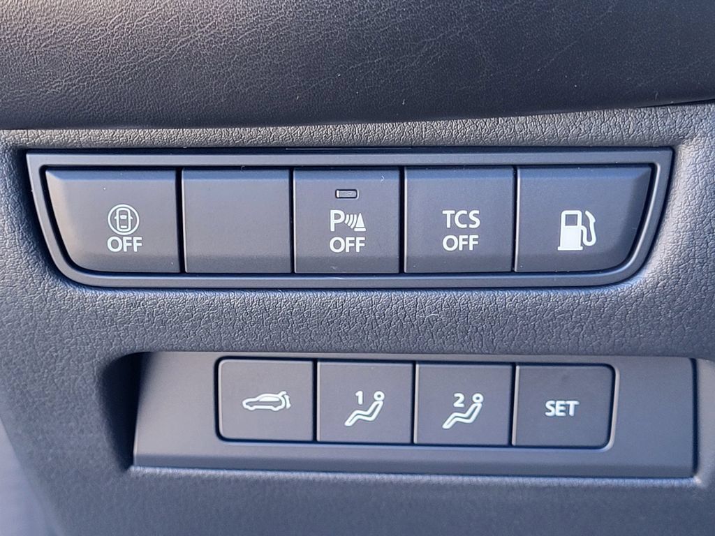 Used 2026 MAZDA CX-50 AWD 2.5 Hybrid w/ Premium Pkg image 15