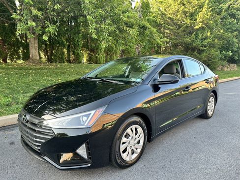 Used 2020 Hyundai Elantra SE w/ Cargo Package (C1) FWD image 32