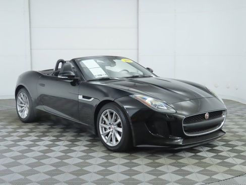 Used 2016 Jaguar F-TYPE Convertible image 3
